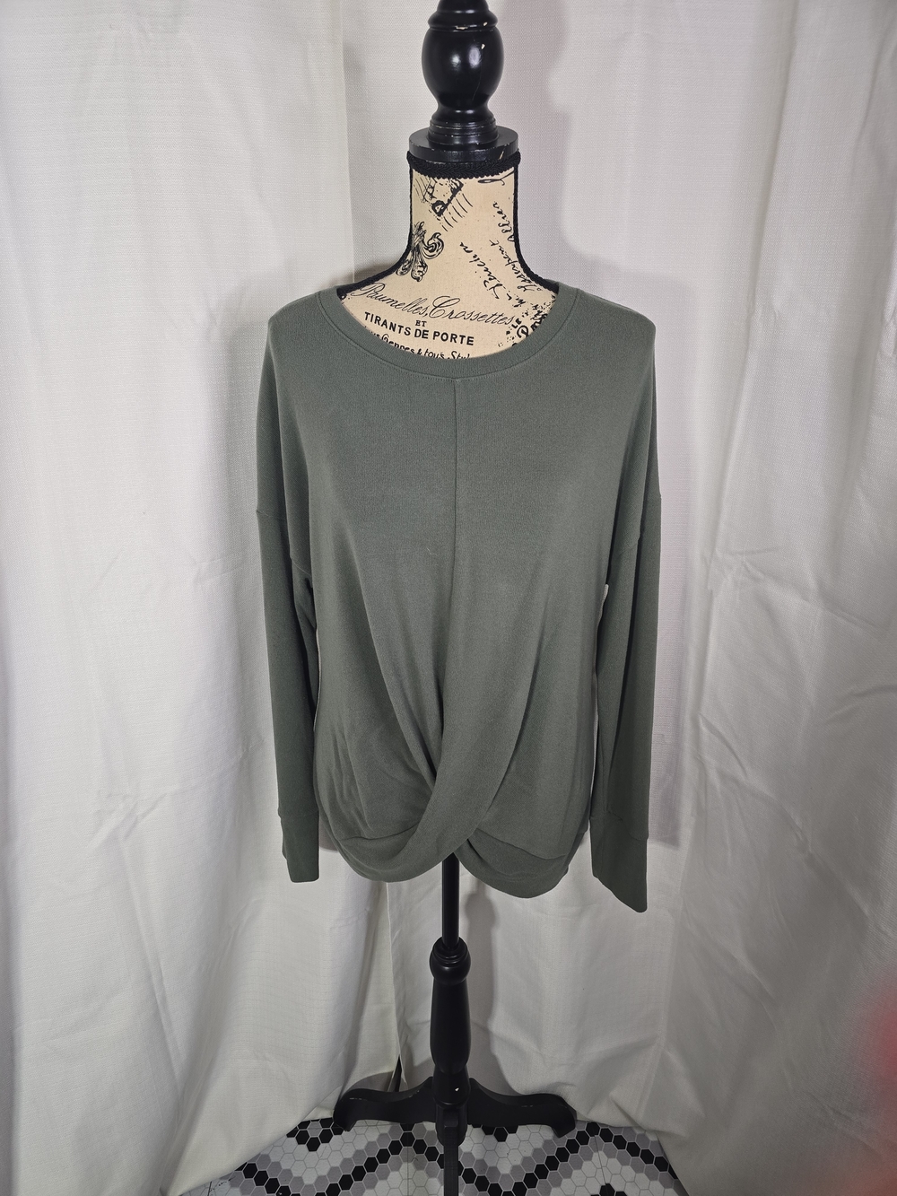 Lisa Rinna Shirt